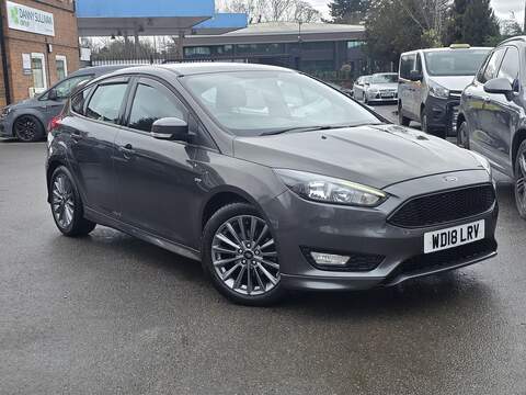 Ford Focus 1.0T EcoBoost Zetec Hatchback 5dr Petrol Auto Euro 6 (s/s) (125 ps)
