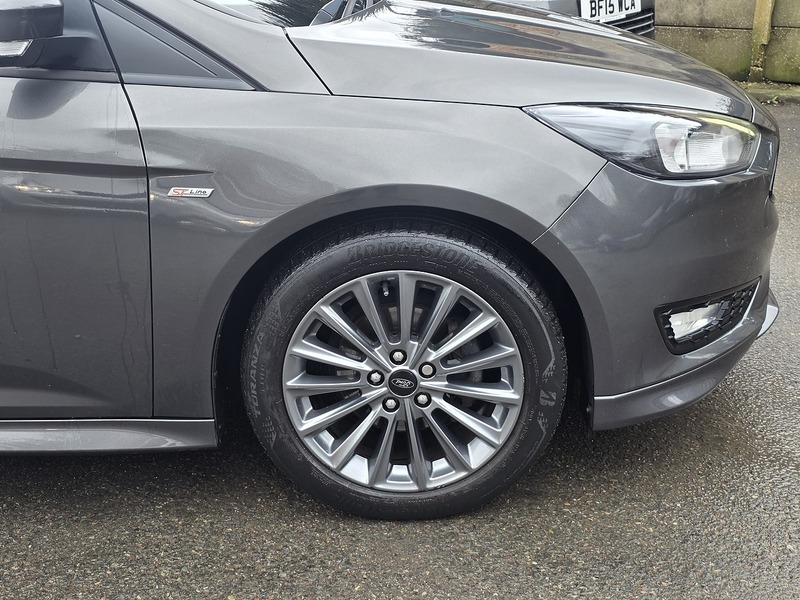 Ford Focus 1.0T EcoBoost ST-Line Hatchback 5dr Petrol Auto Euro 6 (s/s) (125 ps) - U2398