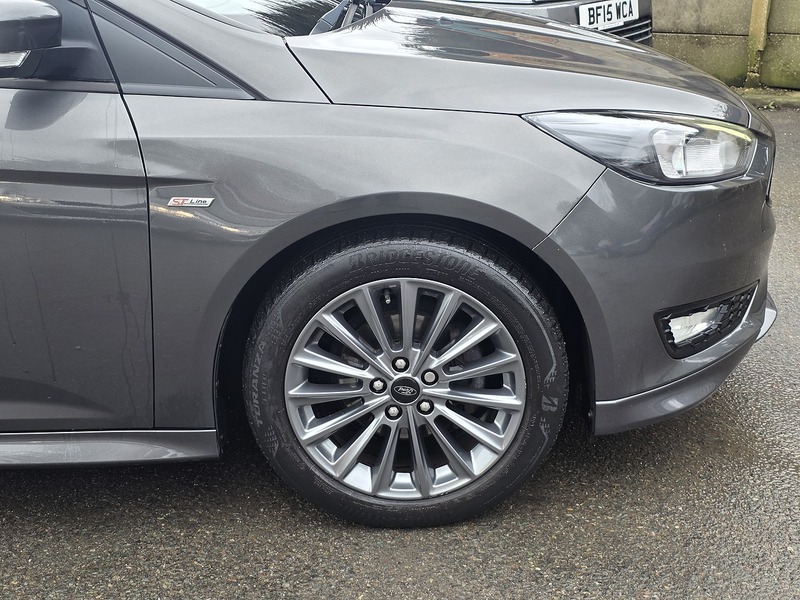 Ford Focus 1.0T EcoBoost ST-Line Hatchback 5dr Petrol Auto Euro 6 (s/s) (125 ps) - U2398