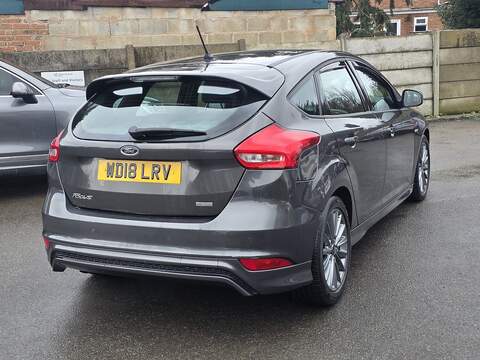 Ford Focus 1.0T EcoBoost ST-Line Hatchback 5dr Petrol Auto Euro 6 (s/s) (125 ps) - U2398