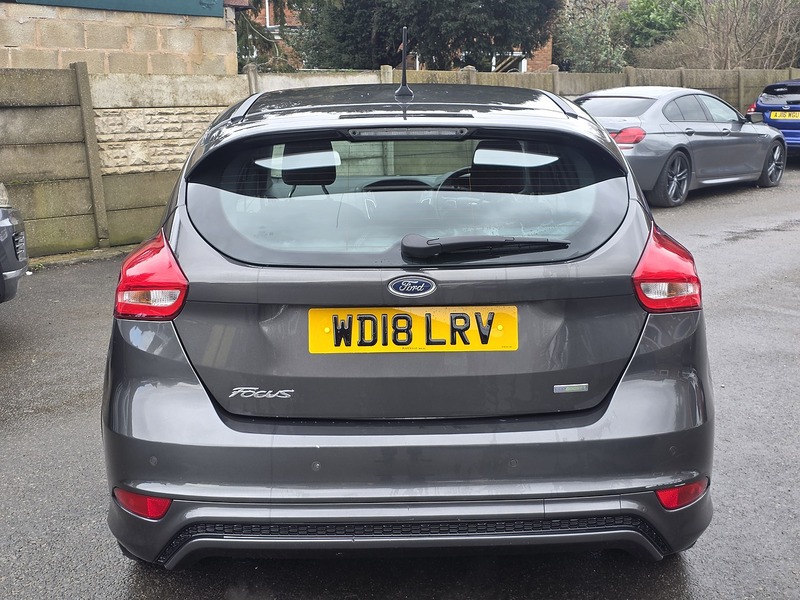 Ford Focus 1.0T EcoBoost ST-Line Hatchback 5dr Petrol Auto Euro 6 (s/s) (125 ps) - U2398