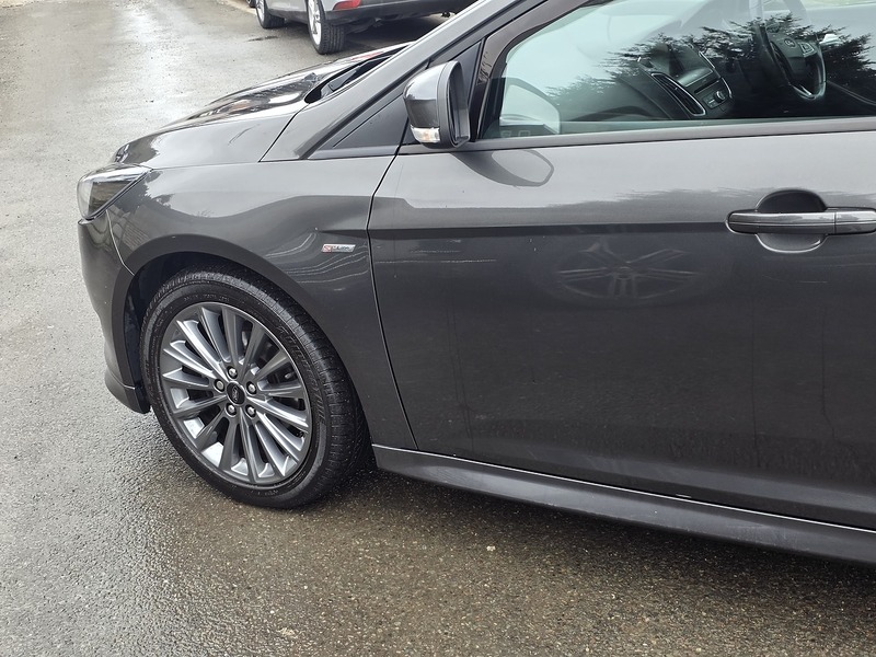 Ford Focus 1.0T EcoBoost ST-Line Hatchback 5dr Petrol Auto Euro 6 (s/s) (125 ps) - U2398