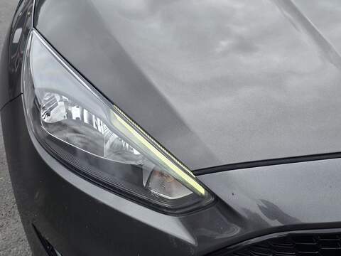 Ford Focus 1.0T EcoBoost ST-Line Hatchback 5dr Petrol Auto Euro 6 (s/s) (125 ps) - U2398