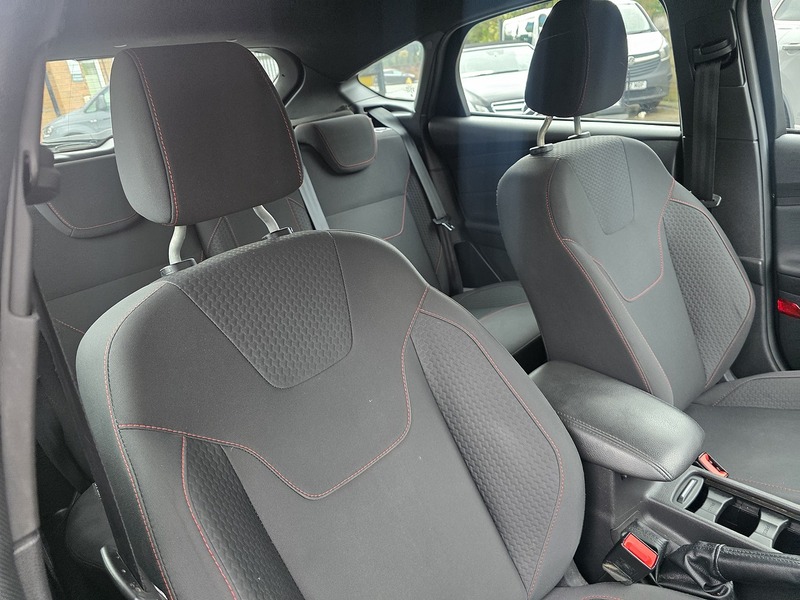 Ford Focus 1.0T EcoBoost ST-Line Hatchback 5dr Petrol Auto Euro 6 (s/s) (125 ps) - U2398