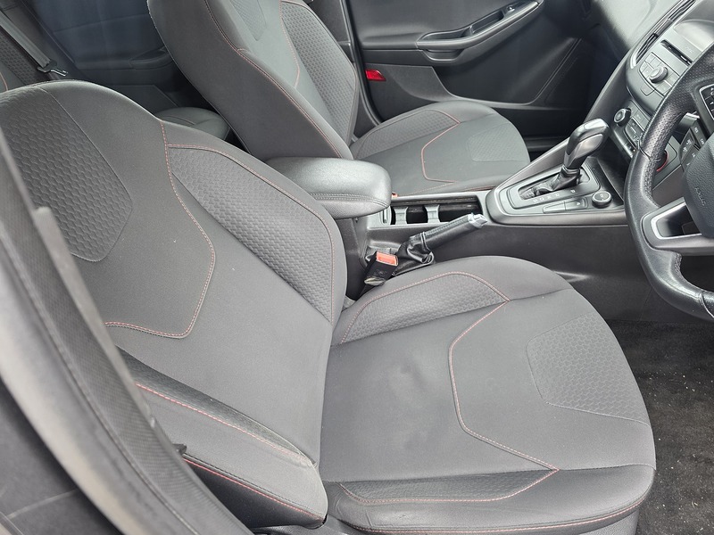 Ford Focus 1.0T EcoBoost ST-Line Hatchback 5dr Petrol Auto Euro 6 (s/s) (125 ps) - U2398
