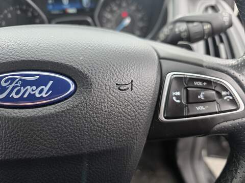 Ford Focus 1.0T EcoBoost ST-Line Hatchback 5dr Petrol Auto Euro 6 (s/s) (125 ps) - U2398