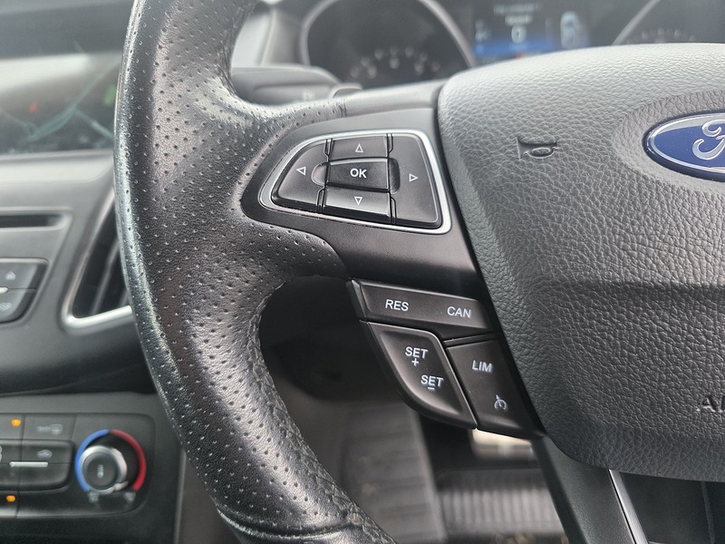 Ford Focus 1.0T EcoBoost ST-Line Hatchback 5dr Petrol Auto Euro 6 (s/s) (125 ps) - U2398