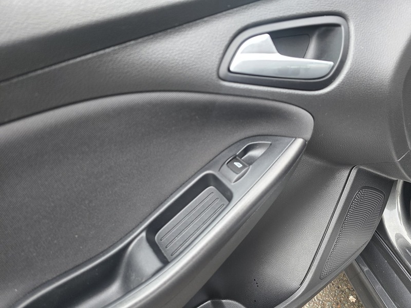 Ford Focus 1.0T EcoBoost ST-Line Hatchback 5dr Petrol Auto Euro 6 (s/s) (125 ps) - U2398