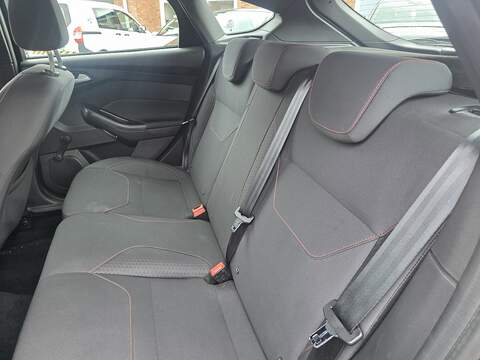 Ford Focus 1.0T EcoBoost ST-Line Hatchback 5dr Petrol Auto Euro 6 (s/s) (125 ps) - U2398