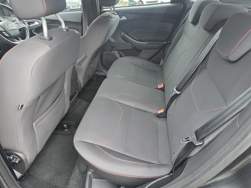 Ford Focus 1.0T EcoBoost ST-Line Hatchback 5dr Petrol Auto Euro 6 (s/s) (125 ps) - U2398