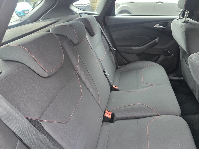 Ford Focus 1.0T EcoBoost ST-Line Hatchback 5dr Petrol Auto Euro 6 (s/s) (125 ps) - U2398