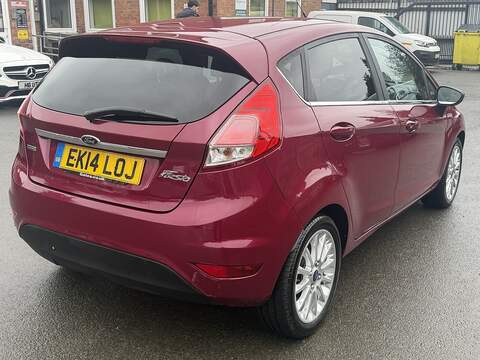 Ford Fiesta 1.0T EcoBoost Titanium X Hatchback 5dr Petrol Powershift Euro 5 (100 ps) - U2399