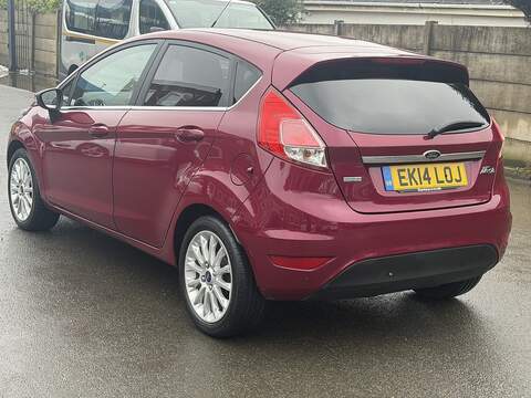 Ford Fiesta 1.0T EcoBoost Titanium X Hatchback 5dr Petrol Powershift Euro 5 (100 ps) - U2399