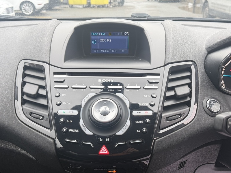 Ford Fiesta 1.0T EcoBoost Titanium X Hatchback 5dr Petrol Powershift Euro 5 (100 ps) - U2399
