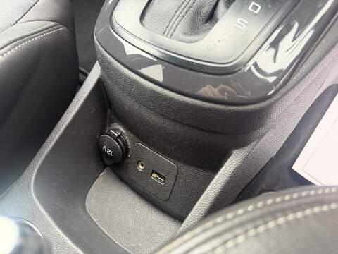Ford Fiesta 1.0T EcoBoost Titanium X Hatchback 5dr Petrol Powershift Euro 5 (100 ps) - U2399
