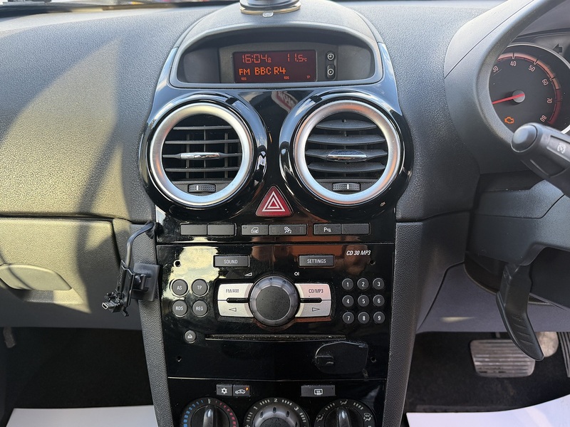 Vauxhall Corsa 1.4 16V SXi Hatchback 5dr Petrol Auto Euro 5 (A/C) (100 ps) - U2400