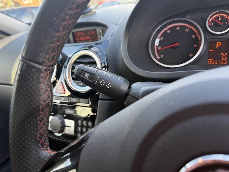 Vauxhall Corsa 1.4 16V SXi Hatchback 5dr Petrol Auto Euro 5 (A/C) (100 ps) - U2400