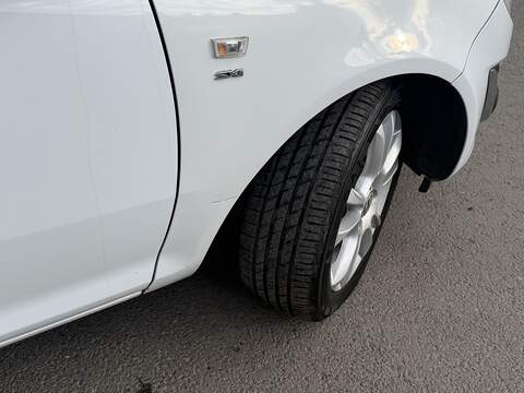 Vauxhall Corsa 1.4 16V SXi Hatchback 5dr Petrol Auto Euro 5 (A/C) (100 ps) - U2400