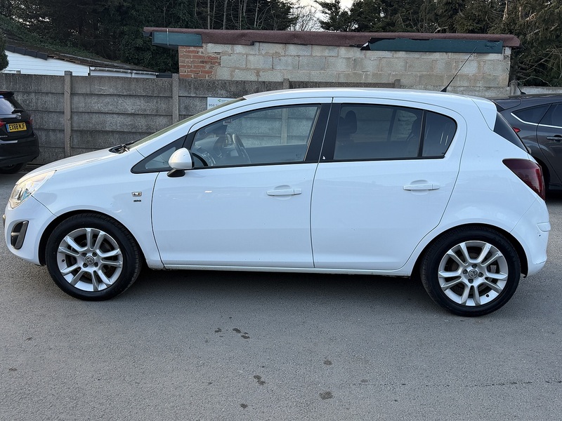 Vauxhall Corsa 1.4 16V SXi Hatchback 5dr Petrol Auto Euro 5 (A/C) (100 ps) - U2400