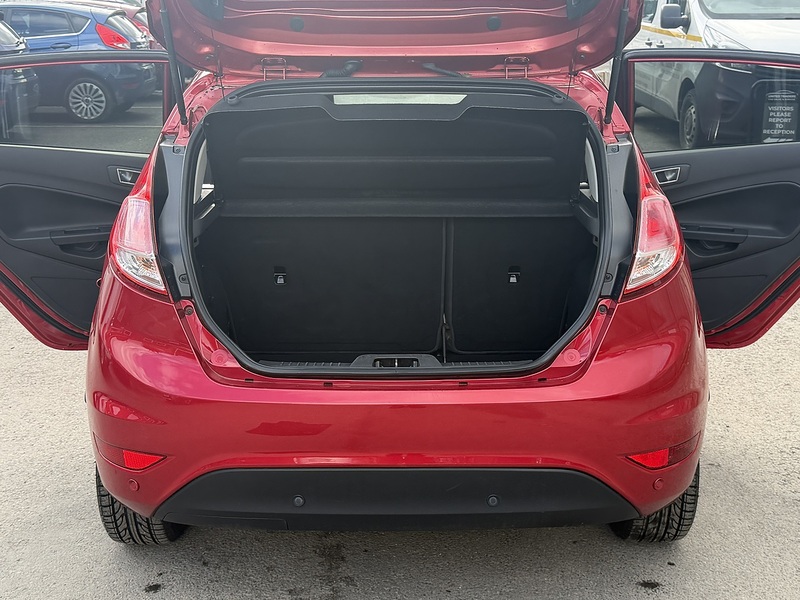 Ford Fiesta 1.0T EcoBoost Titanium X Hatchback 5dr Petrol Powershift Euro 6 (100 ps) - U2402
