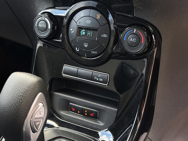 Ford Fiesta 1.0T EcoBoost Titanium X Hatchback 5dr Petrol Powershift Euro 6 (100 ps) - U2402