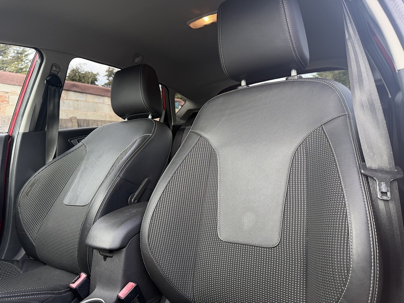 Ford Fiesta 1.0T EcoBoost Titanium X Hatchback 5dr Petrol Powershift Euro 6 (100 ps) - U2402