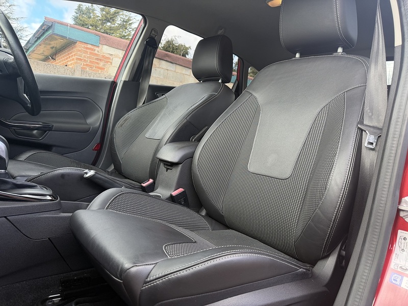 Ford Fiesta 1.0T EcoBoost Titanium X Hatchback 5dr Petrol Powershift Euro 6 (100 ps) - U2402