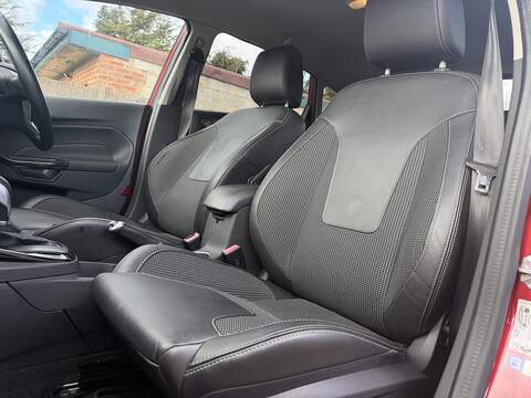 Ford Fiesta 1.0T EcoBoost Titanium X Hatchback 5dr Petrol Powershift Euro 6 (100 ps) - U2402