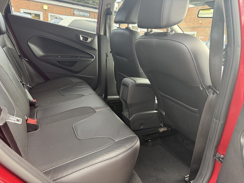 Ford Fiesta 1.0T EcoBoost Titanium X Hatchback 5dr Petrol Powershift Euro 6 (100 ps) - U2402