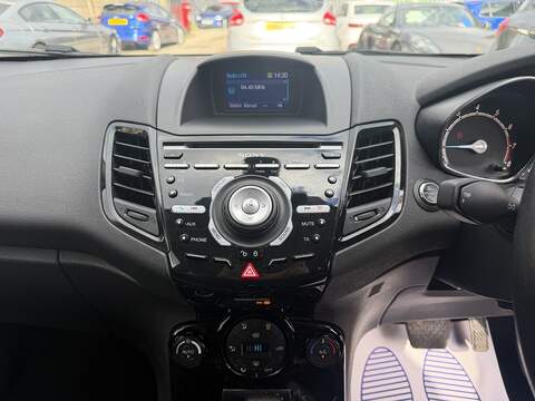 Ford Fiesta 1.0T EcoBoost Titanium X Hatchback 5dr Petrol Powershift Euro 6 (100 ps) - U2402