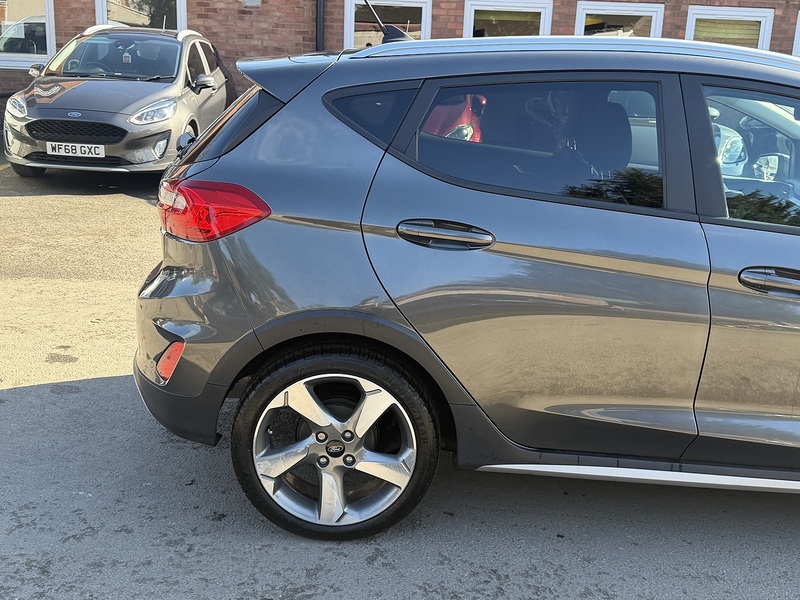 Ford Fiesta 1.0T EcoBoost GPF Active X Hatchback 5dr Petrol Auto Euro 6 (s/s) (100 ps) - U2403