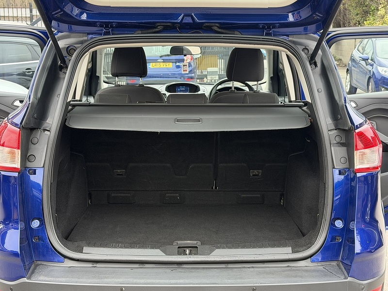 Ford Kuga 1.5T EcoBoost Zetec SUV 5dr Petrol Auto AWD Euro 6 (s/s) (182 ps) - U2404