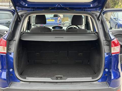 Ford Kuga 1.5T EcoBoost Zetec SUV 5dr Petrol Auto AWD Euro 6 (s/s) (182 ps) - U2404