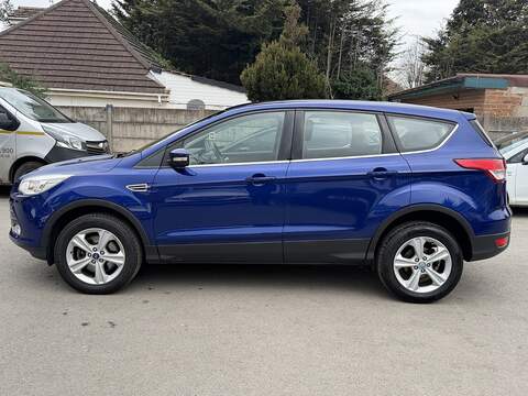 Ford Kuga 1.5T EcoBoost Zetec SUV 5dr Petrol Auto AWD Euro 6 (s/s) (182 ps) - U2404