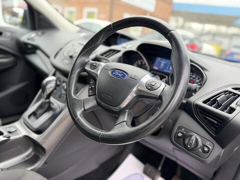 Ford Kuga 1.5T EcoBoost Zetec SUV 5dr Petrol Auto AWD Euro 6 (s/s) (182 ps) - U2404