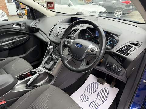 Ford Kuga 1.5T EcoBoost Zetec SUV 5dr Petrol Auto AWD Euro 6 (s/s) (182 ps) - U2404