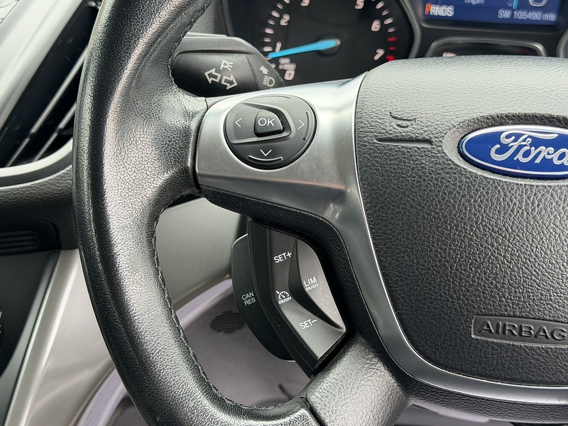 Ford Kuga 1.5T EcoBoost Zetec SUV 5dr Petrol Auto AWD Euro 6 (s/s) (182 ps) - U2404