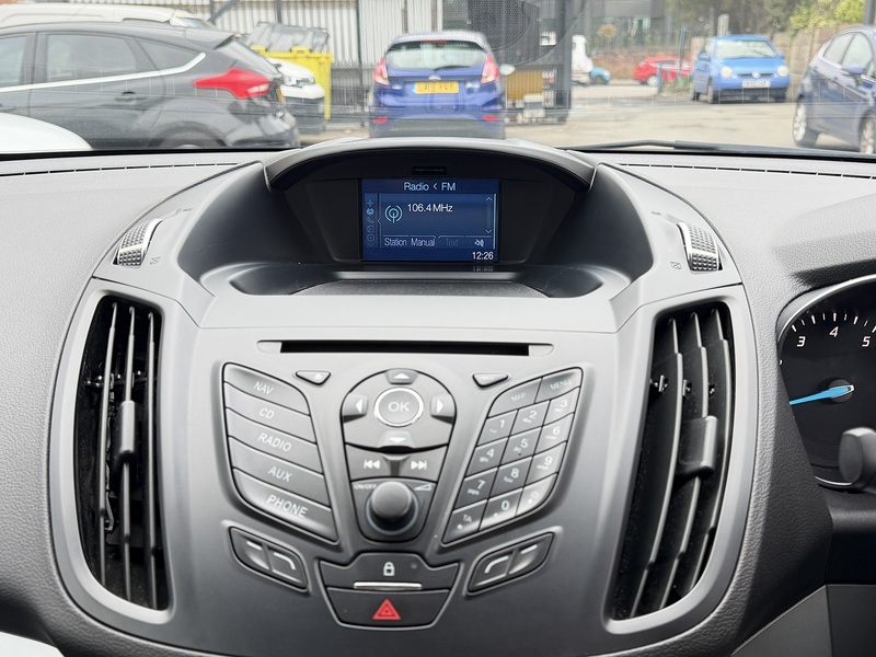 Ford Kuga 1.5T EcoBoost Zetec SUV 5dr Petrol Auto AWD Euro 6 (s/s) (182 ps) - U2404