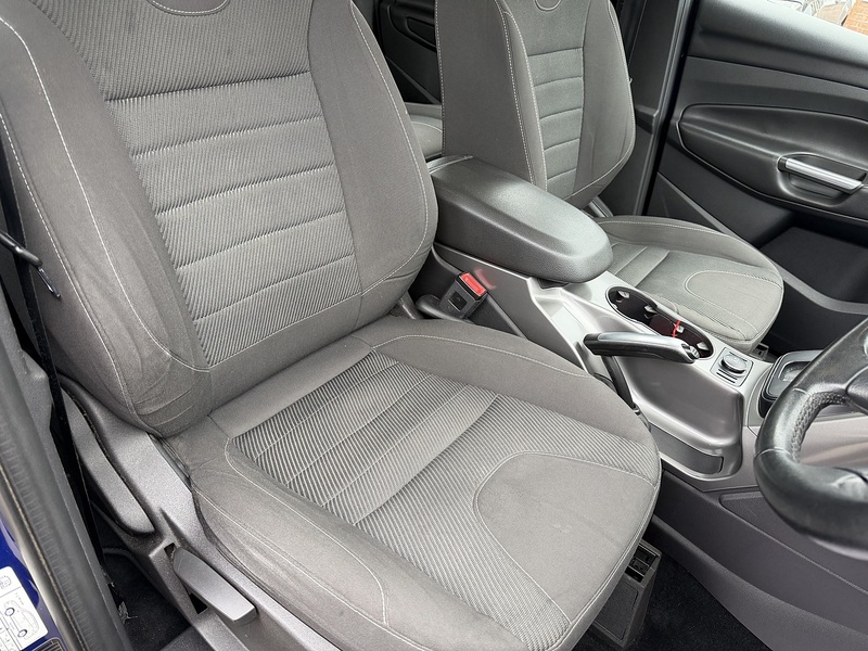 Ford Kuga 1.5T EcoBoost Zetec SUV 5dr Petrol Auto AWD Euro 6 (s/s) (182 ps) - U2404