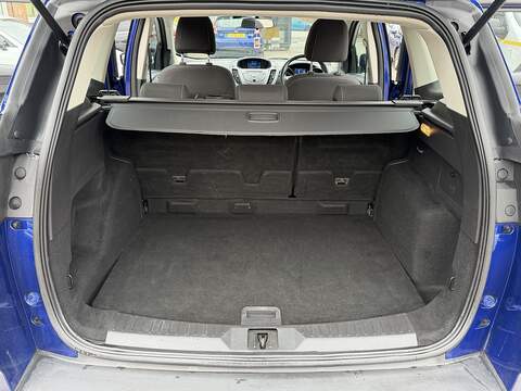 Ford Kuga 1.5T EcoBoost Zetec SUV 5dr Petrol Auto AWD Euro 6 (s/s) (182 ps) - U2404