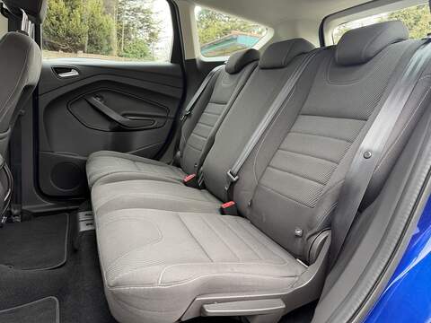 Ford Kuga 1.5T EcoBoost Zetec SUV 5dr Petrol Auto AWD Euro 6 (s/s) (182 ps) - U2404