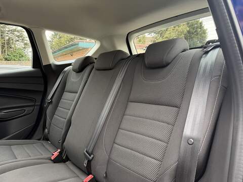 Ford Kuga 1.5T EcoBoost Zetec SUV 5dr Petrol Auto AWD Euro 6 (s/s) (182 ps) - U2404