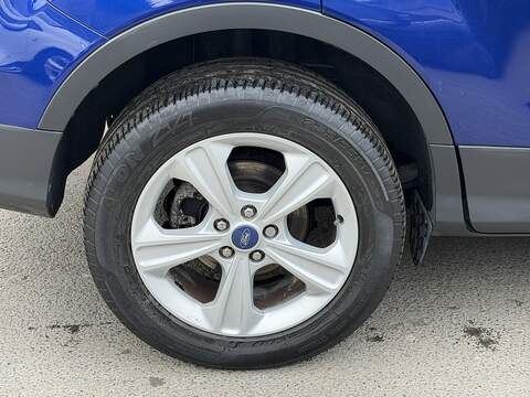 Ford Kuga 1.5T EcoBoost Zetec SUV 5dr Petrol Auto AWD Euro 6 (s/s) (182 ps) - U2404