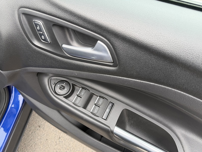 Ford Kuga 1.5T EcoBoost Zetec SUV 5dr Petrol Auto AWD Euro 6 (s/s) (182 ps) - U2404