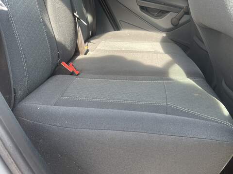 Ford Fiesta 1.4 Zetec Hatchback 5dr Petrol Manual (133 g/km, 94 bhp) - U2405