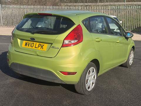 Ford Fiesta Edge - U2406