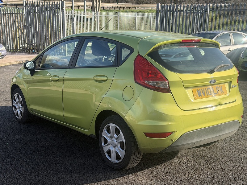 Ford Fiesta Edge - U2406