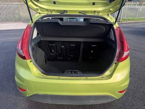 Ford Fiesta Edge - U2406