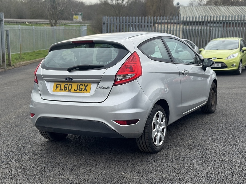 Ford Fiesta Edge - U2407