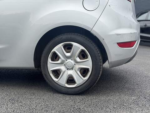 Ford Fiesta Edge - U2407